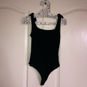 Elodie black ribbed‎ knit shoulder tie tank thong  bodysuit size small